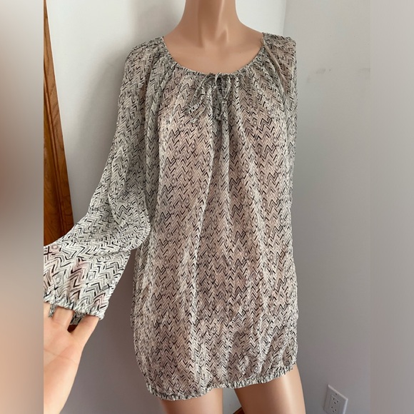 XL 1X silk blouse chevron motif gathered tie - Picture 4 of 5